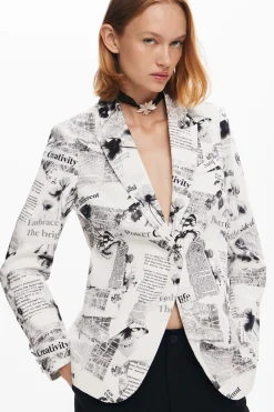 Blazer recta texto y flores