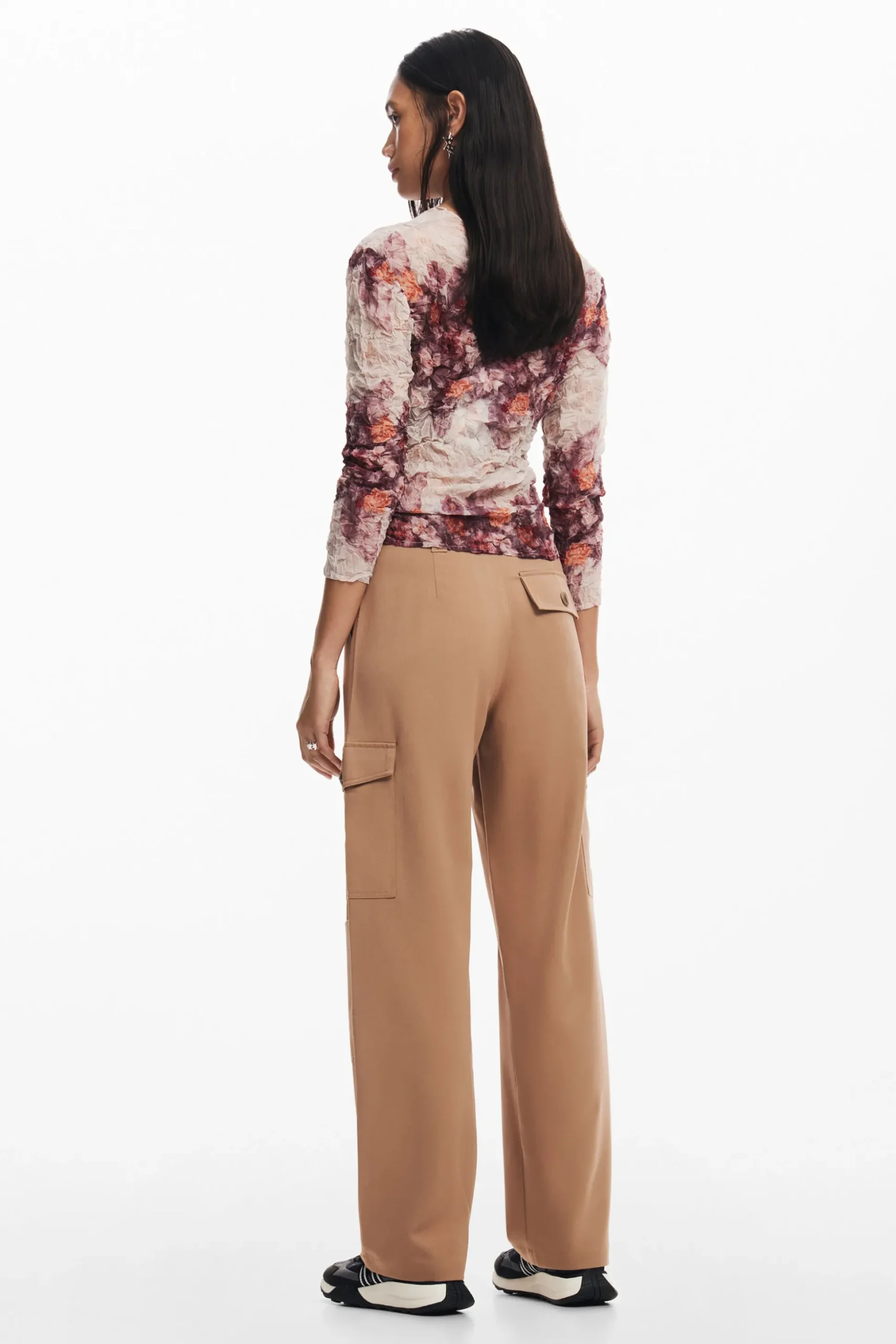Blusa flores con textura