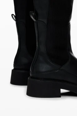 Bota alta Chelsea diseñada por M. Christian Lacroix