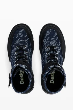 Bota denim trucker