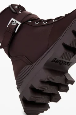 Bota militar