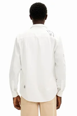 Camisa detalles bordados