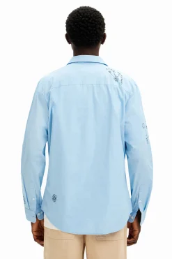 Camisa detalles bordados