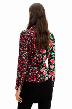 Camisa fruncida flores