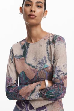 Camiseta asimétrica estampada