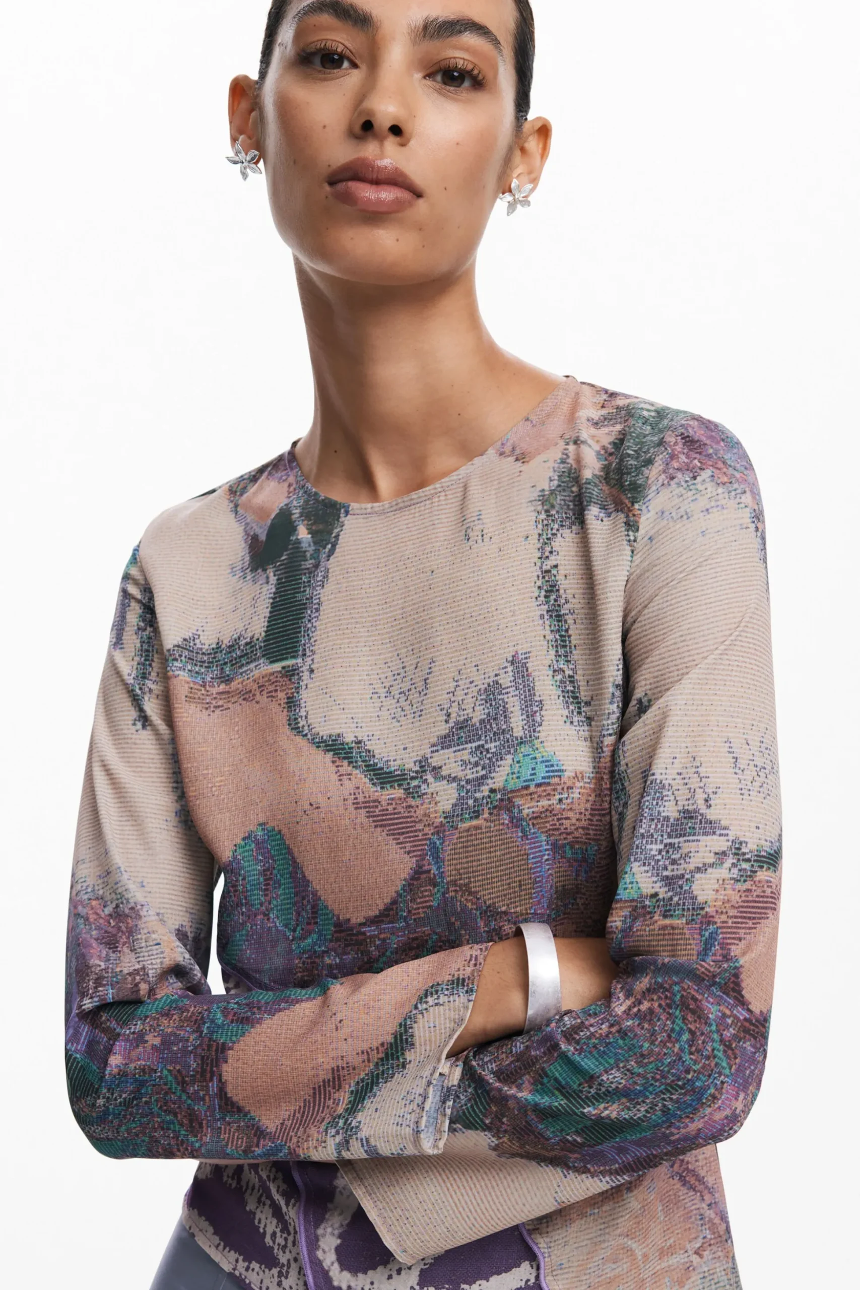 Camiseta asimétrica estampada