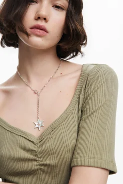 Camiseta escote fruncido
