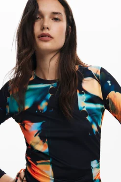 Camiseta flores