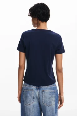 Camiseta ilustración flor