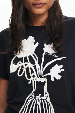 Camiseta lisa jarrón