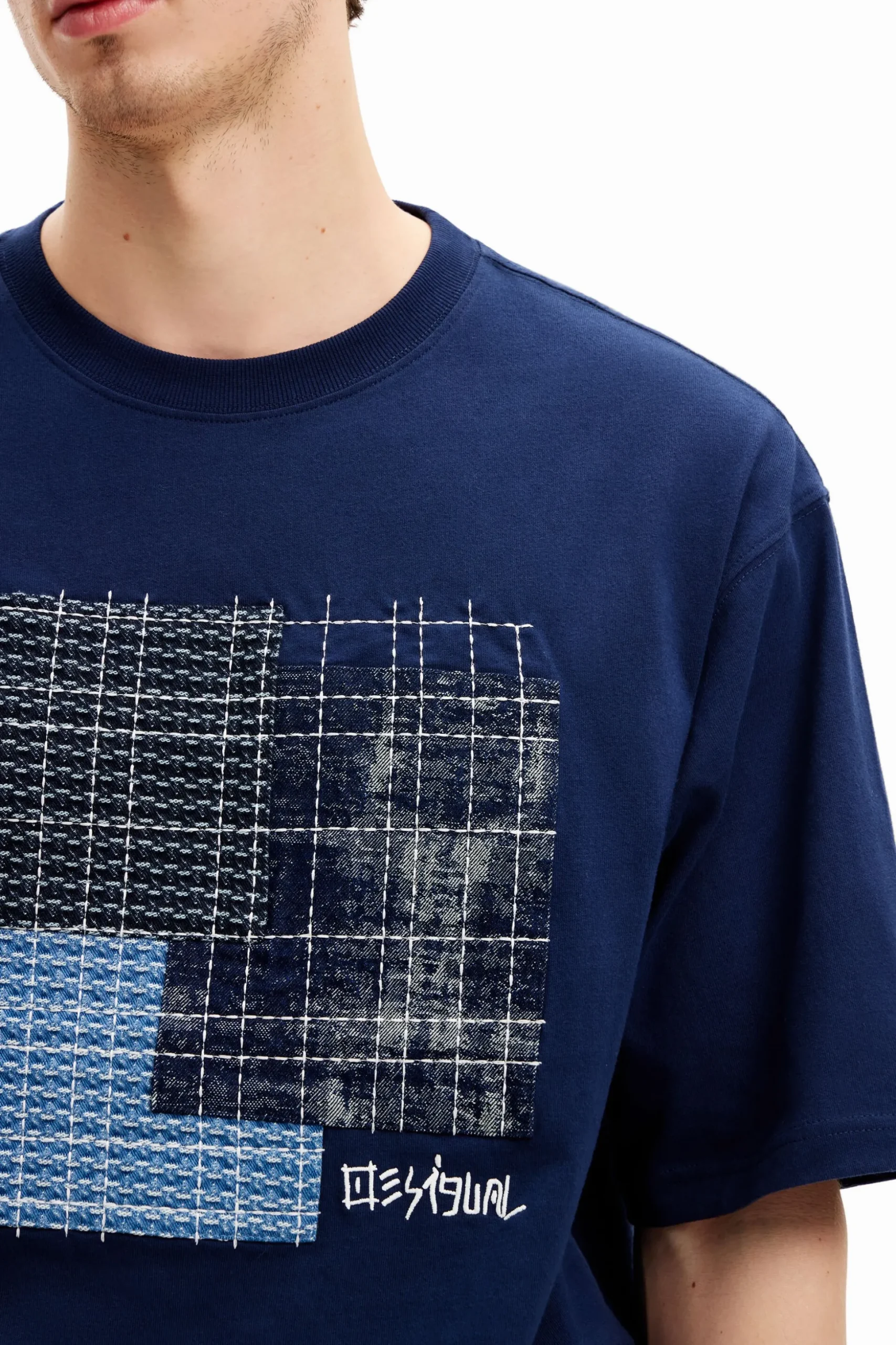 Camiseta patch central