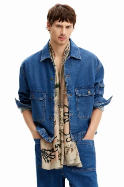 Cazadora denim bolsillos