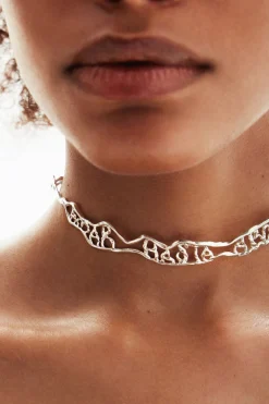 Choker mensaje estrecho baño plata Zalio