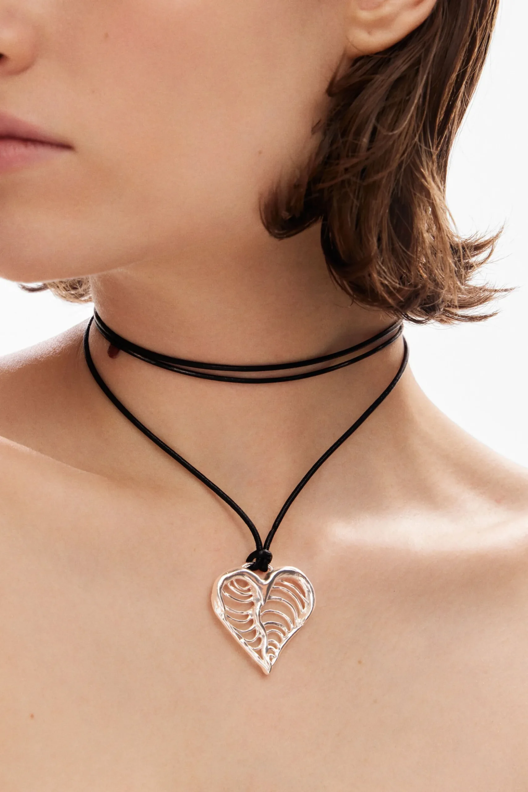 Colgante corazón cordón baño plata Zalio