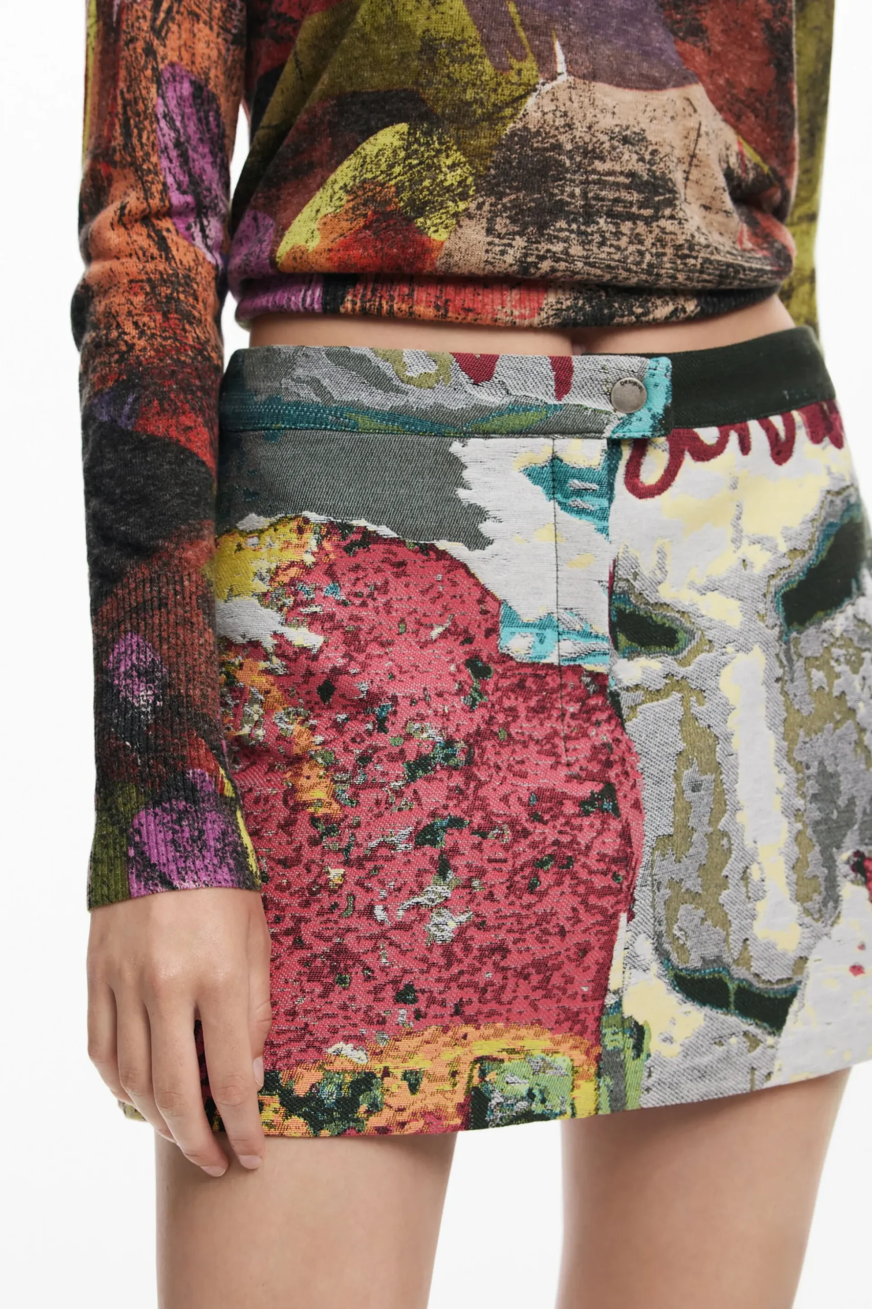 Falda corta flores M. Christian Lacroix