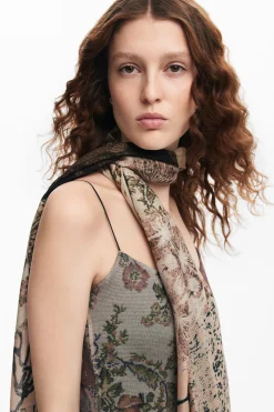 Foulard tapestry