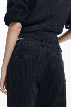 Jeans rectos pespuntes