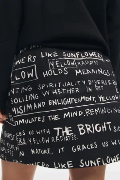 Minifalda estampado frases