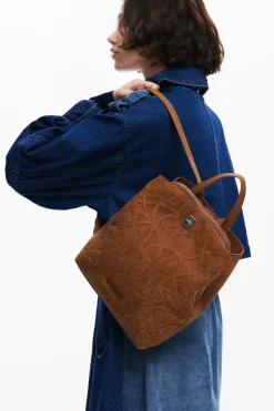 Mochila mini relieves