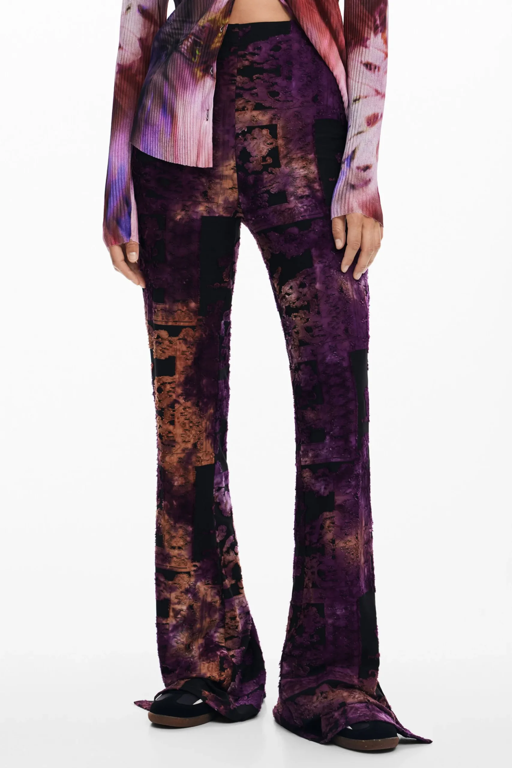 Pantalón campana devoré