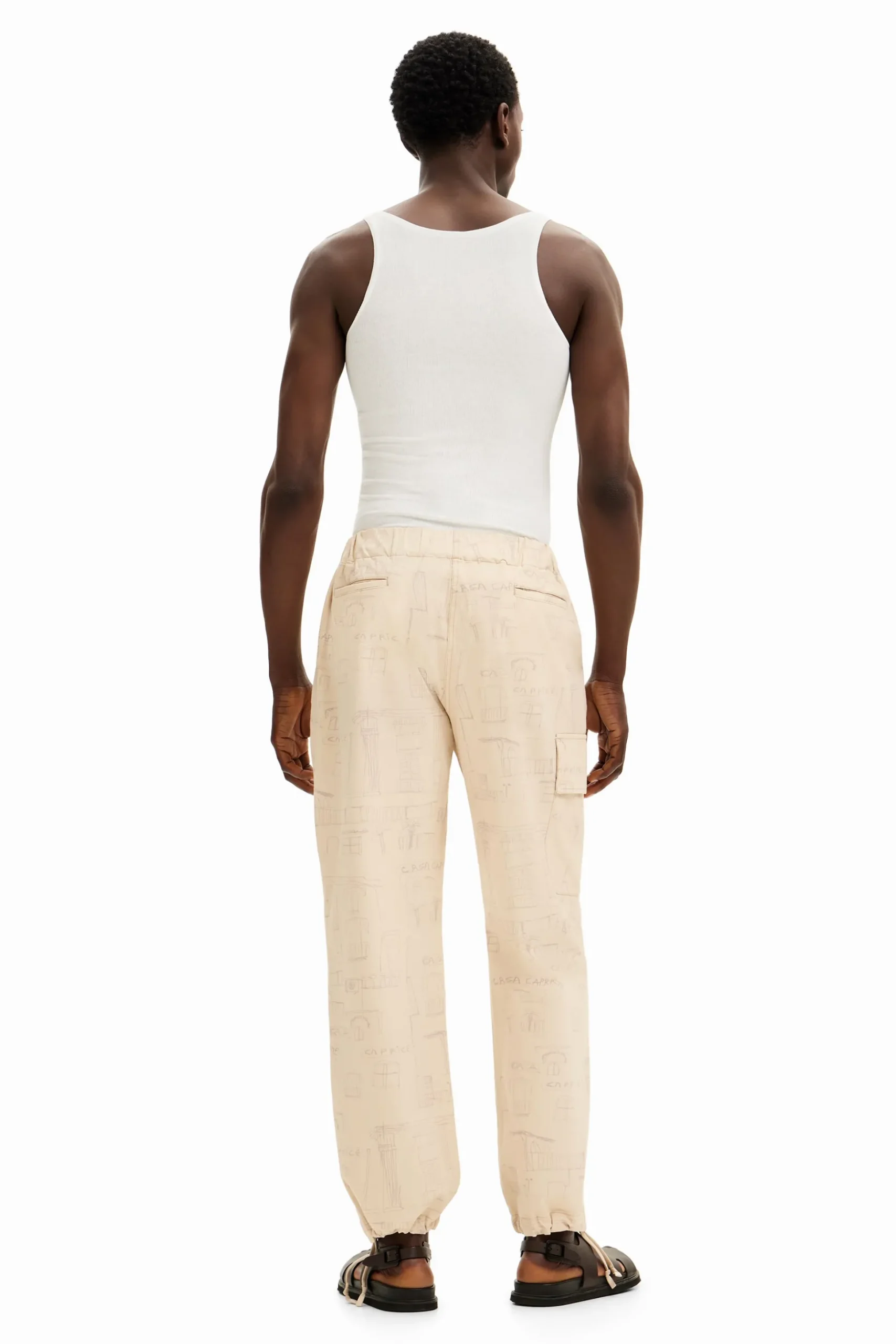 Pantalón cargo estampado