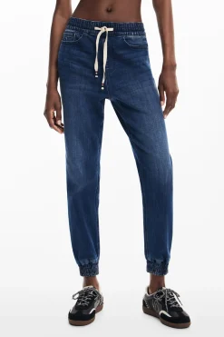Pantalón jogger tejido vaquero