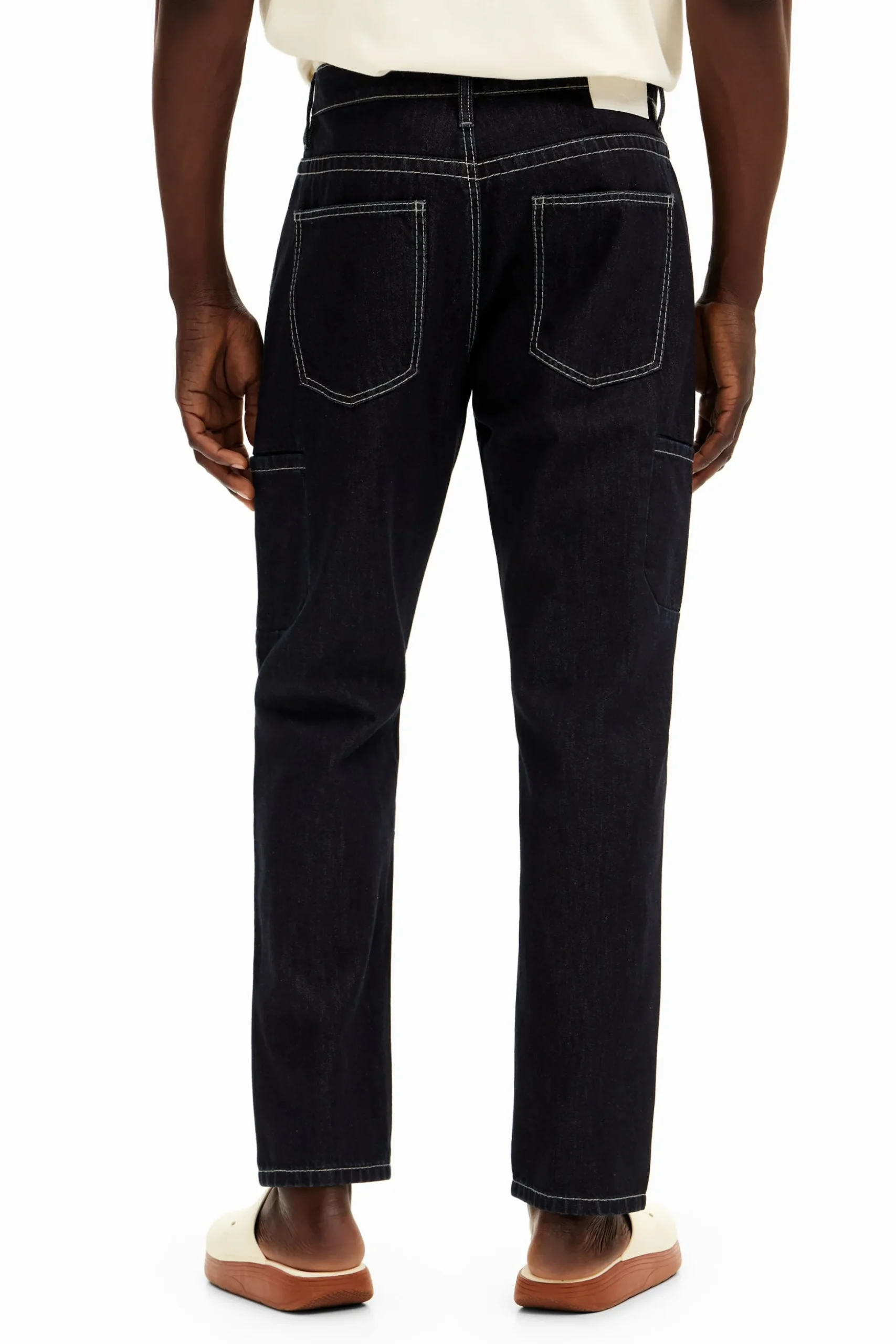 Pantalón largo denim bolsillos