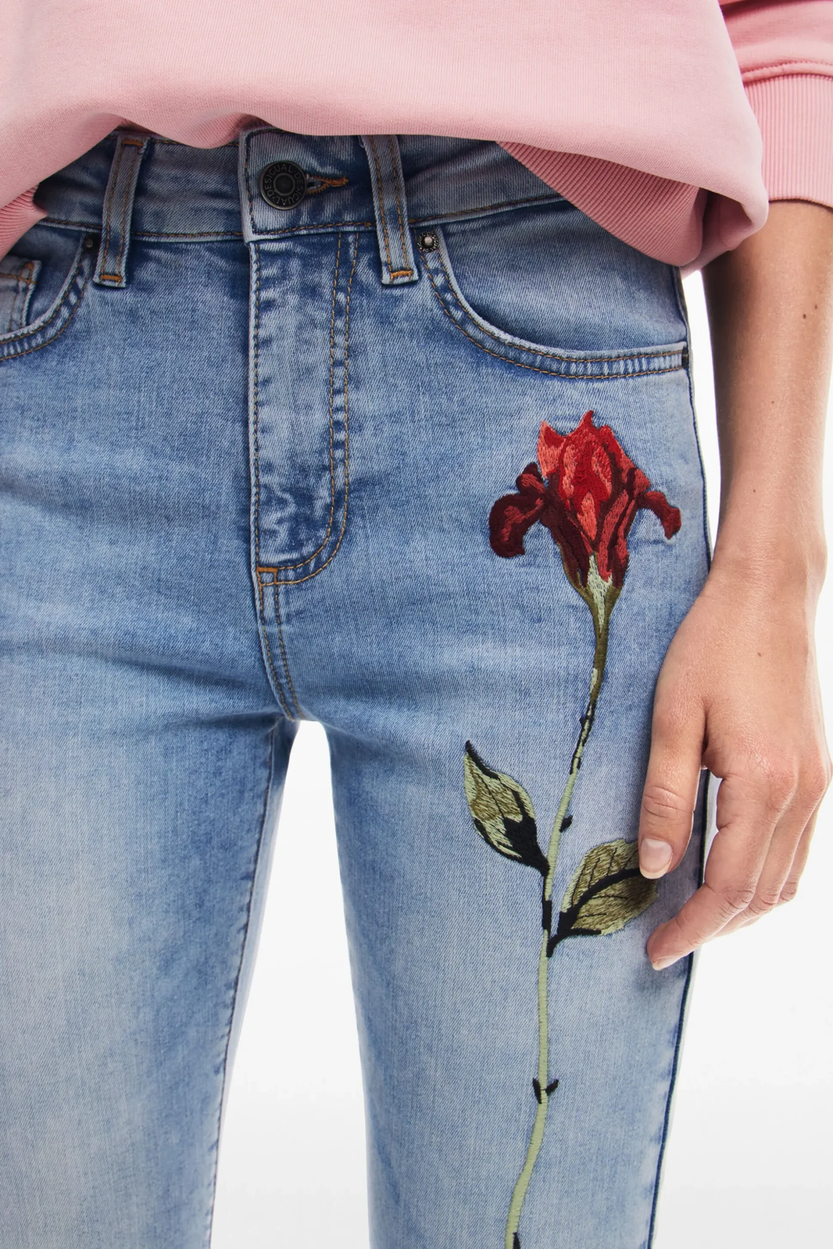 Pantalón vaquero rosa