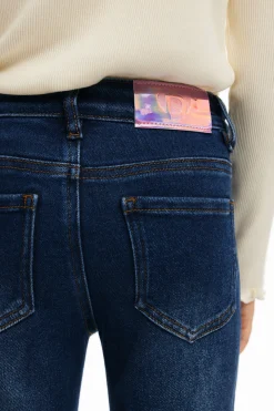 Pantalones campana