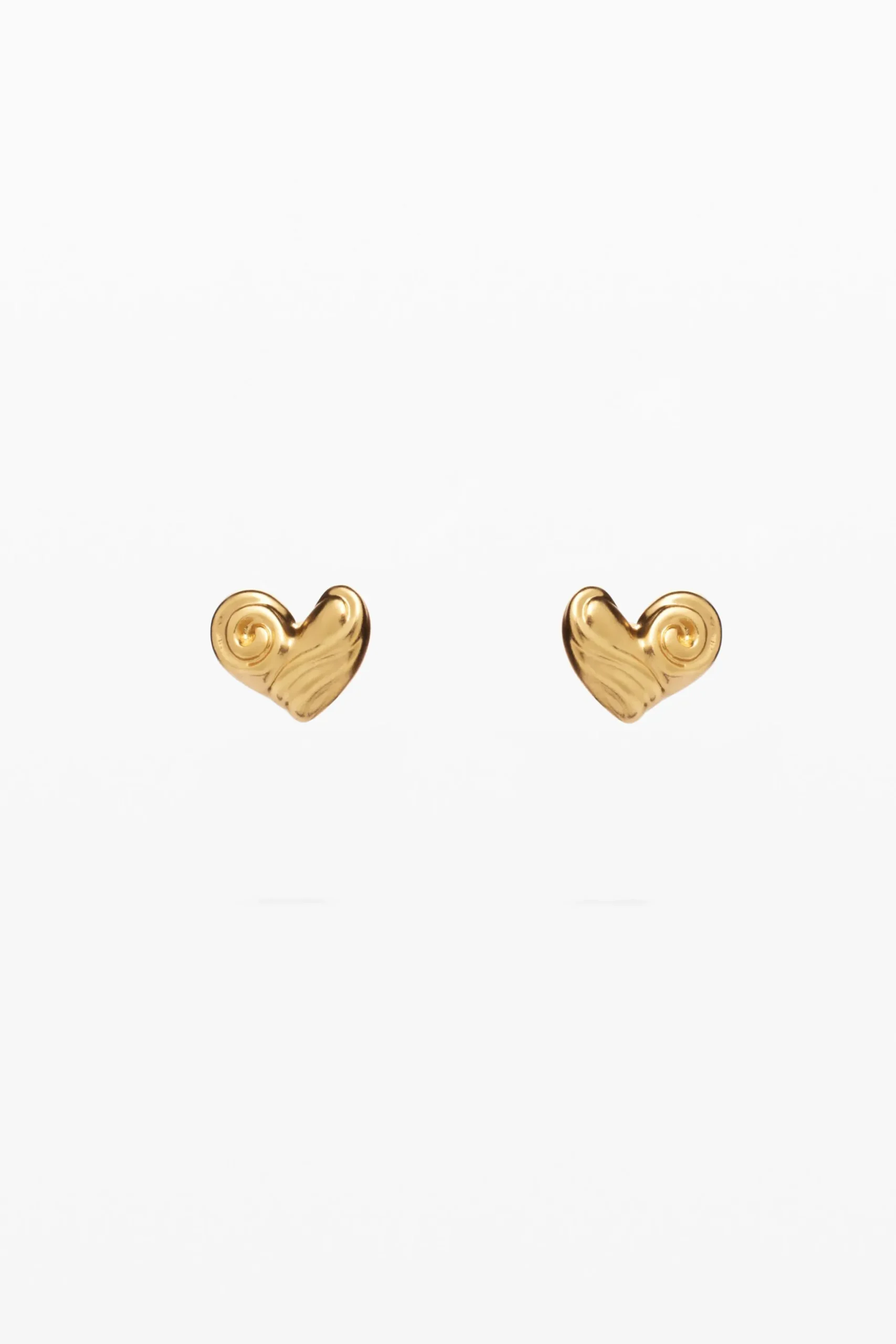 Pendientes botón corazón baño oro Zalio