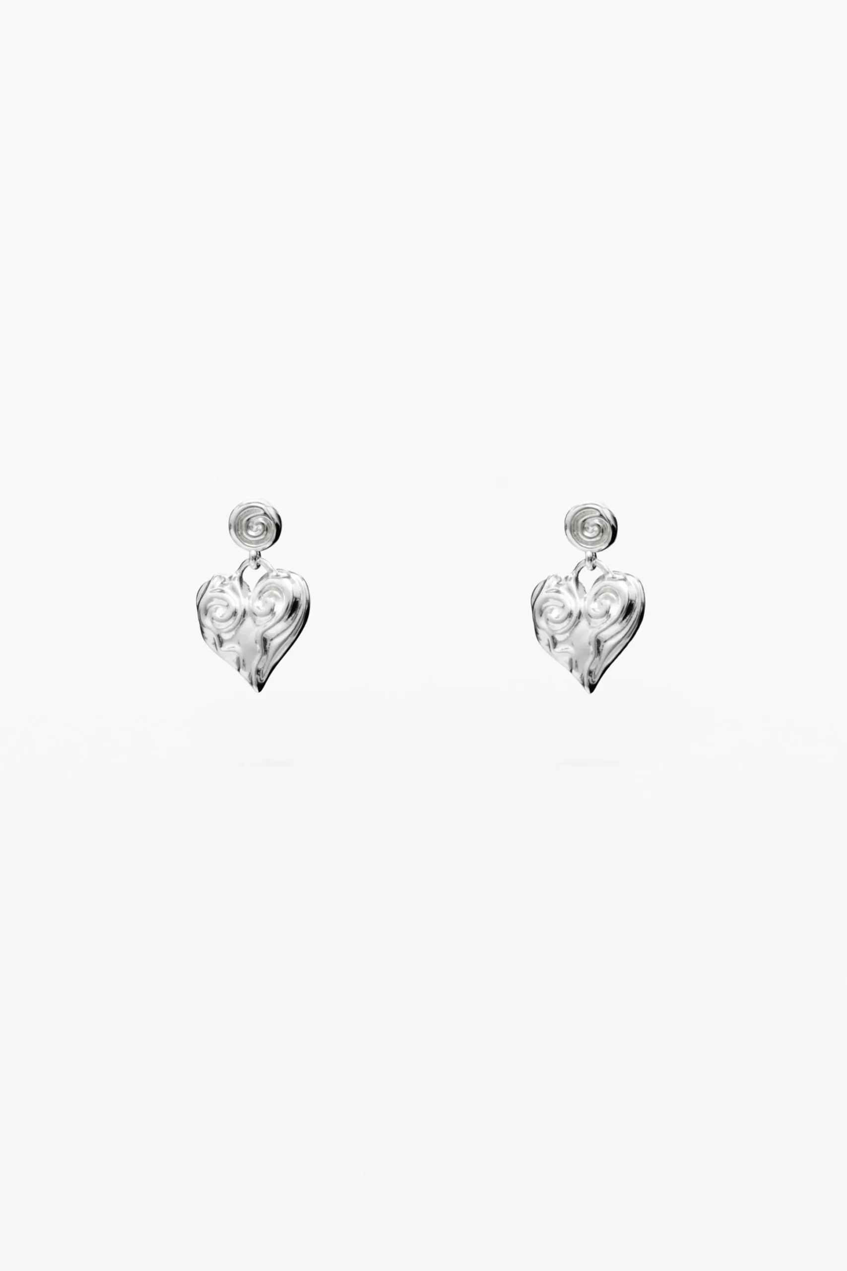 Pendientes corazón baño plata Zalio