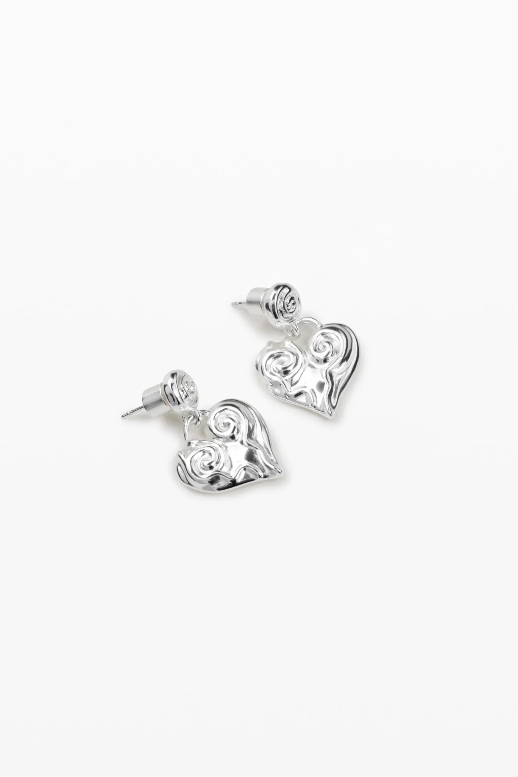 Pendientes corazón baño plata Zalio
