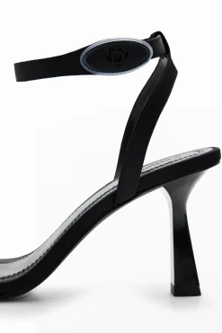 Sandalias