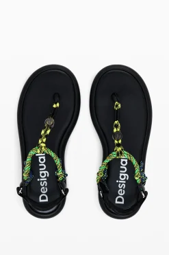 Sandalias planas cuerda