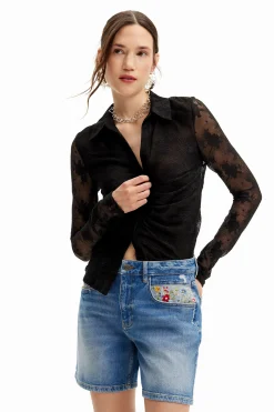 Short denim bordados