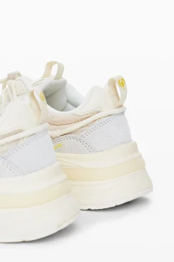 Sneakers runner trekking