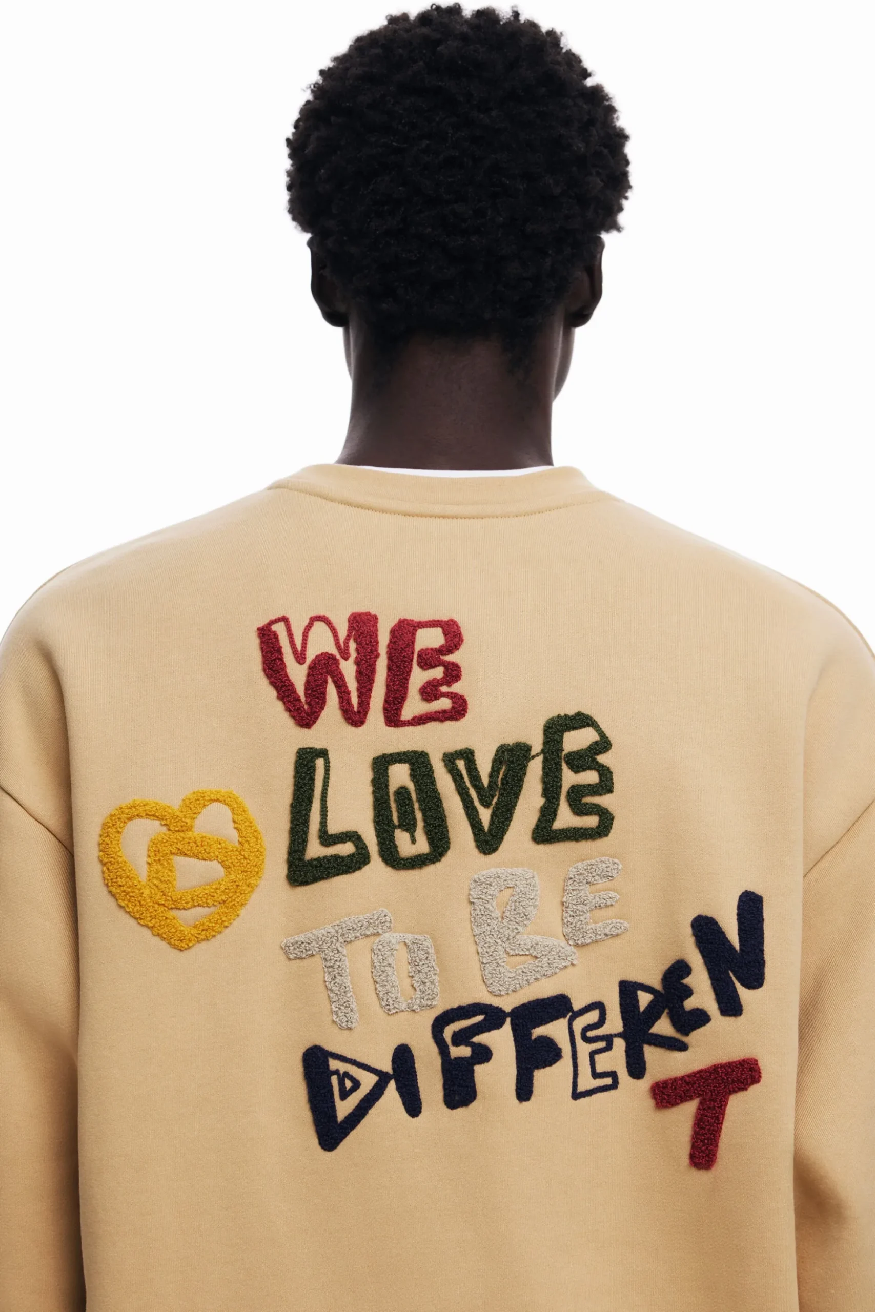 Sudadera bordados