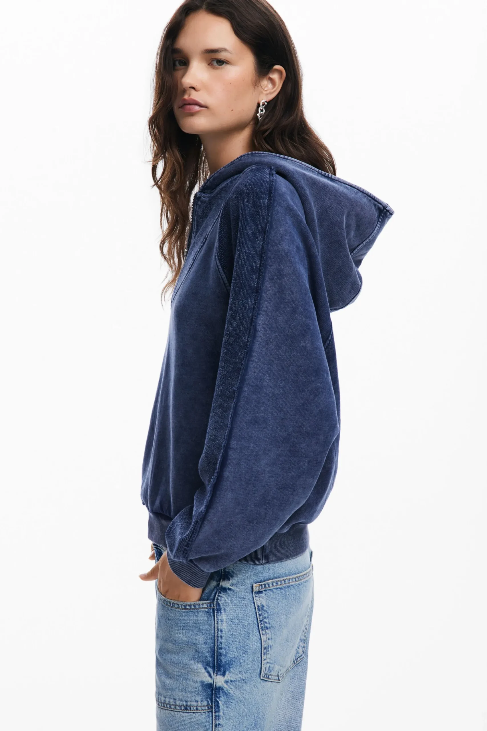 Sudadera capucha efecto lavado