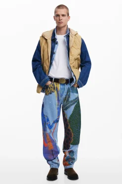 Vaqueros straight estampado India