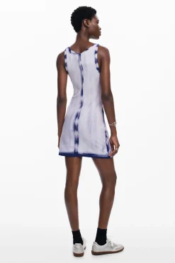 Vestido corto efecto lavado