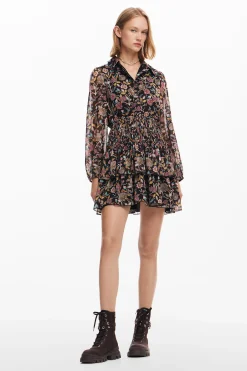 Vestido corto flores