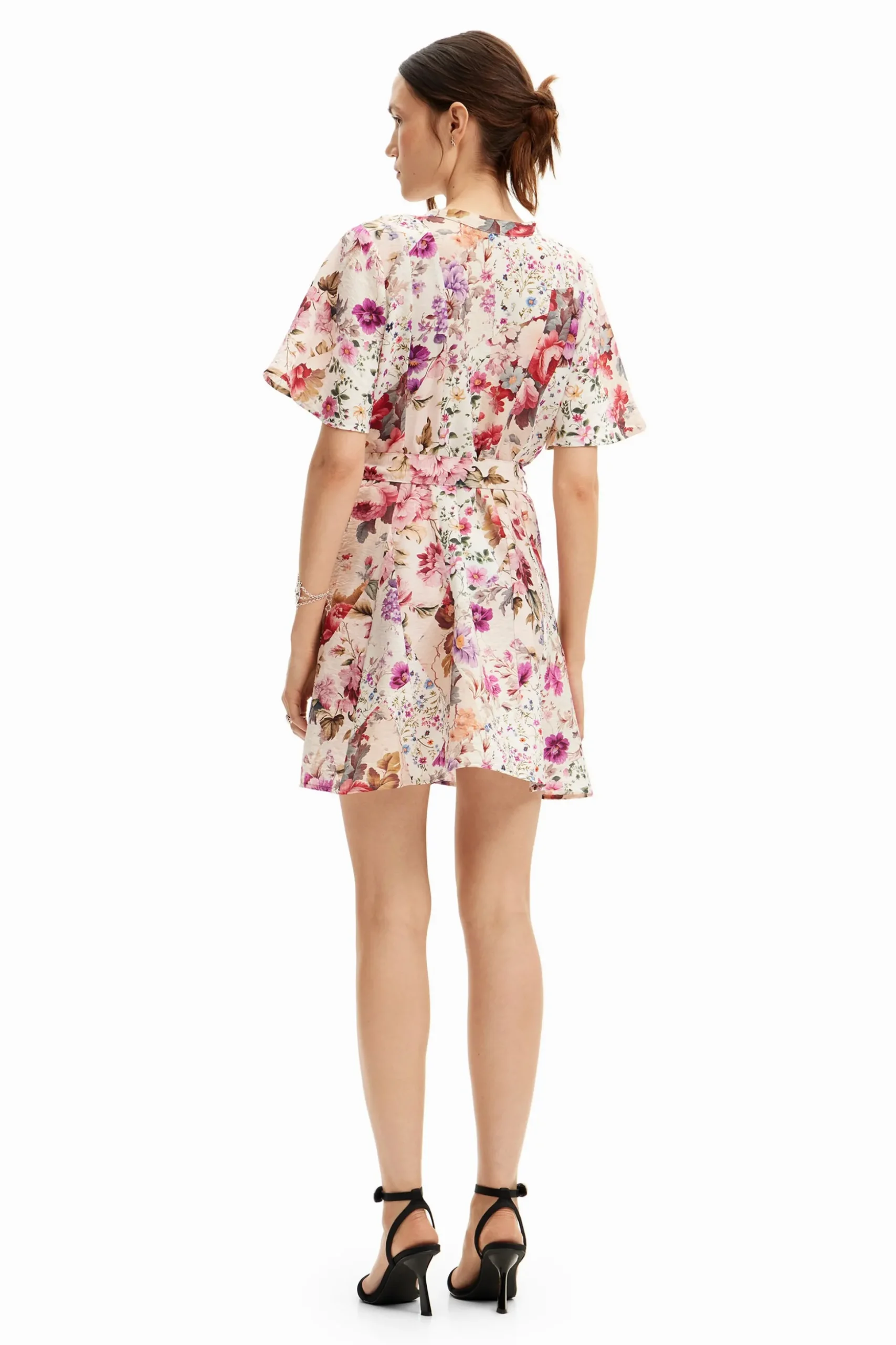 Vestido corto flores
