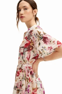 Vestido corto flores