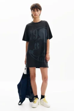 Vestido corto manga corta Mickey