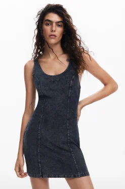 Vestido denim efecto lavado