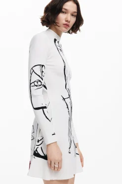 Vestido estampado caras