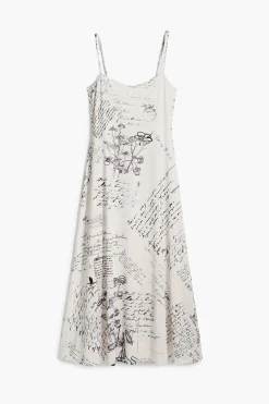 Vestido estampado periódico