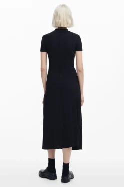 Vestido midi cuello alto