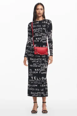 Vestido midi frases