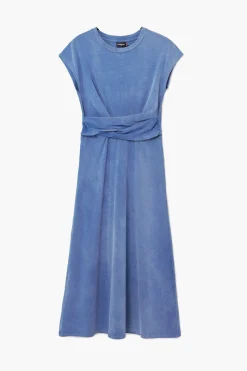 Vestido midi fruncido